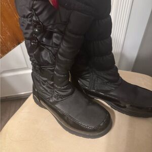 Tote’s Women's Black Fur Lined Winter Boots